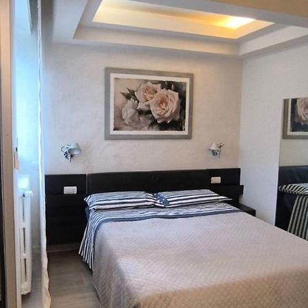 Appartamento Incantevole Con Parcheggio Gratuito Florença Exterior foto